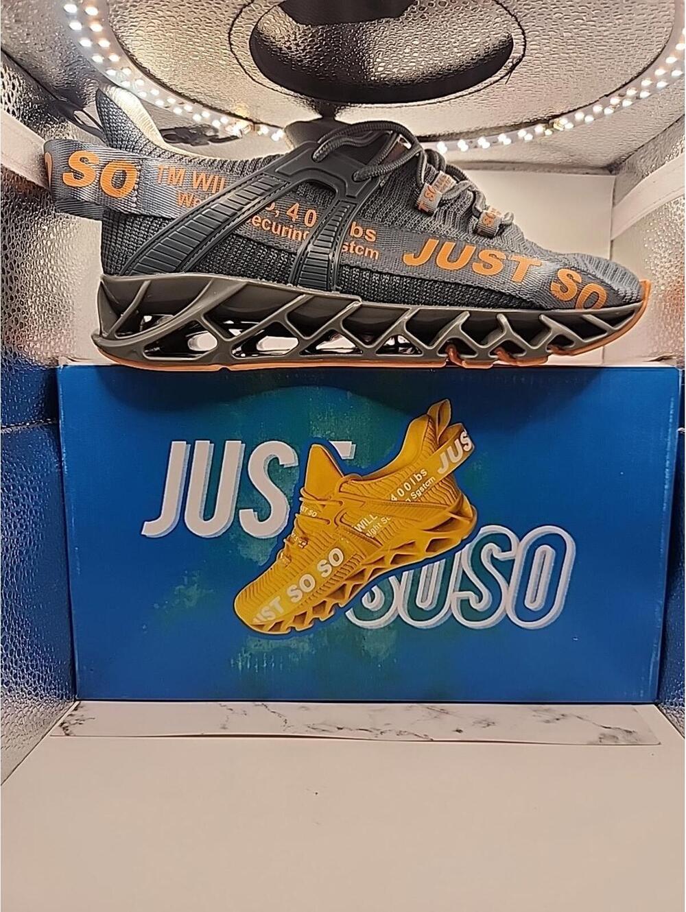 🔥Men's Or Womens trendy running shoes  sz 7.5 (40 Eur brand new in a box)🔥